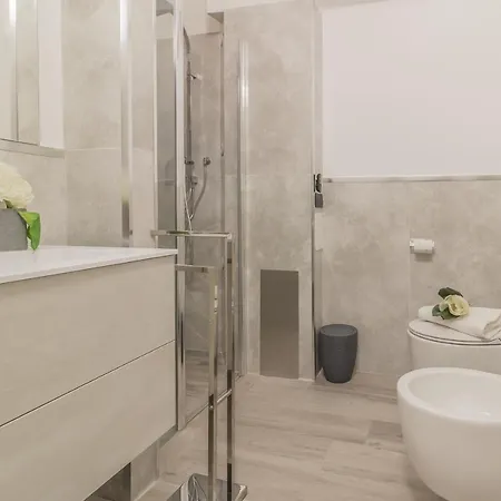 Amazing Life House Apartment Varenna